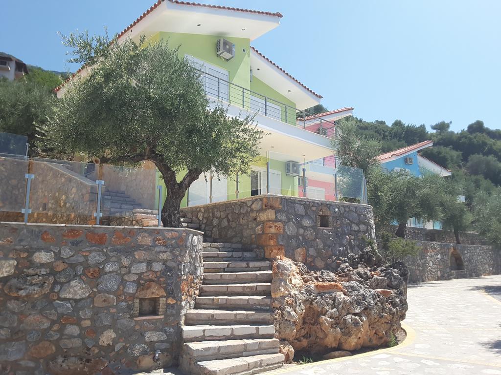 Shiraz Villas Kalamáta Buitenkant foto