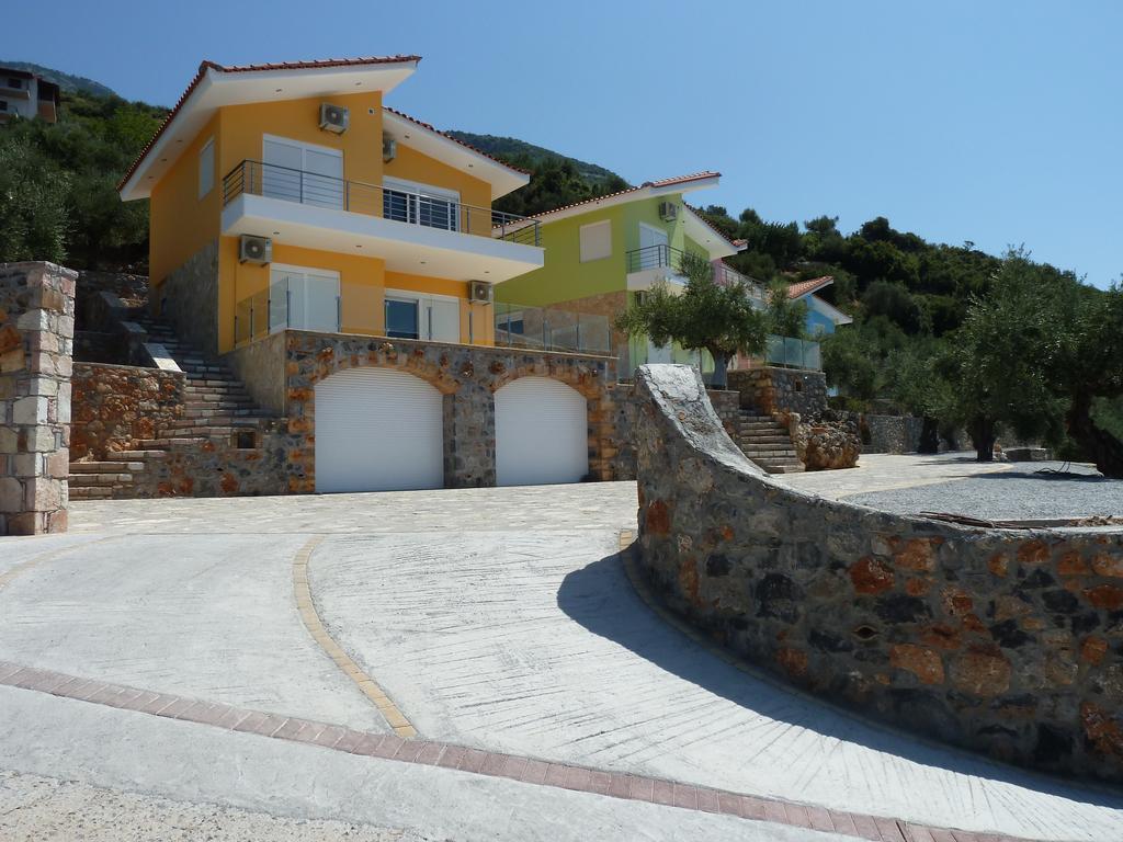 Shiraz Villas Kalamáta Buitenkant foto