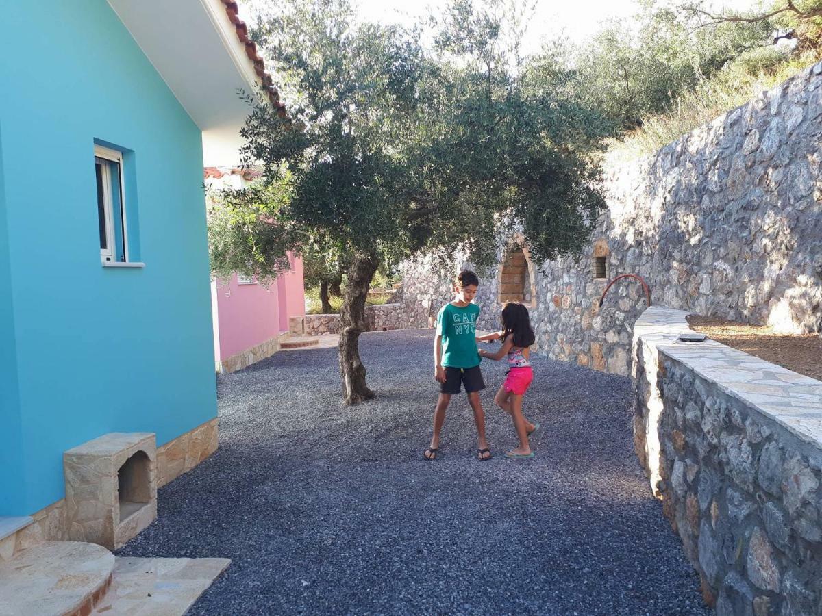 Shiraz Villas Kalamáta Buitenkant foto